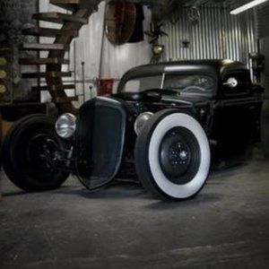 Meet your Posher, Javier